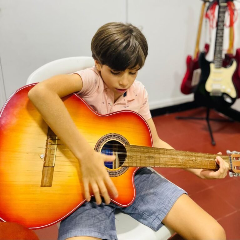 Clases de Guitarra Acústica