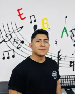 Carlos Buelvas, equipo docente de artes plásticas de la Academia EBAB