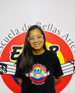 Katherine Támara, equipo docente de danza y actuación de la Academia EBAB