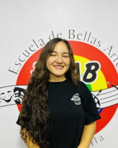 Natasha Román, equipo docente de música de la Academia EBAB