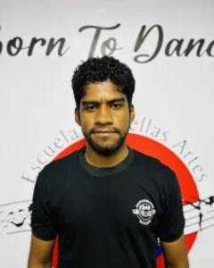 Walter Gomez, equipo docente de música de la Academia EBAB